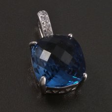 Silberanhänger-blauer Zirkon