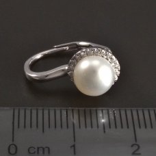 Silberohrringe mit Perle