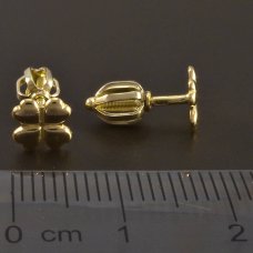 vierblättrige Kleeblatt-Ohrringe aus Gold