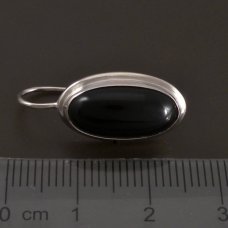 Silberohrringe mit schwarzem Onyx