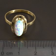 Gold-Ring-Opal